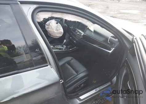 2015 BMW 528I xDrive из США, поврежденный, VIN WBA5A7C54FD627544